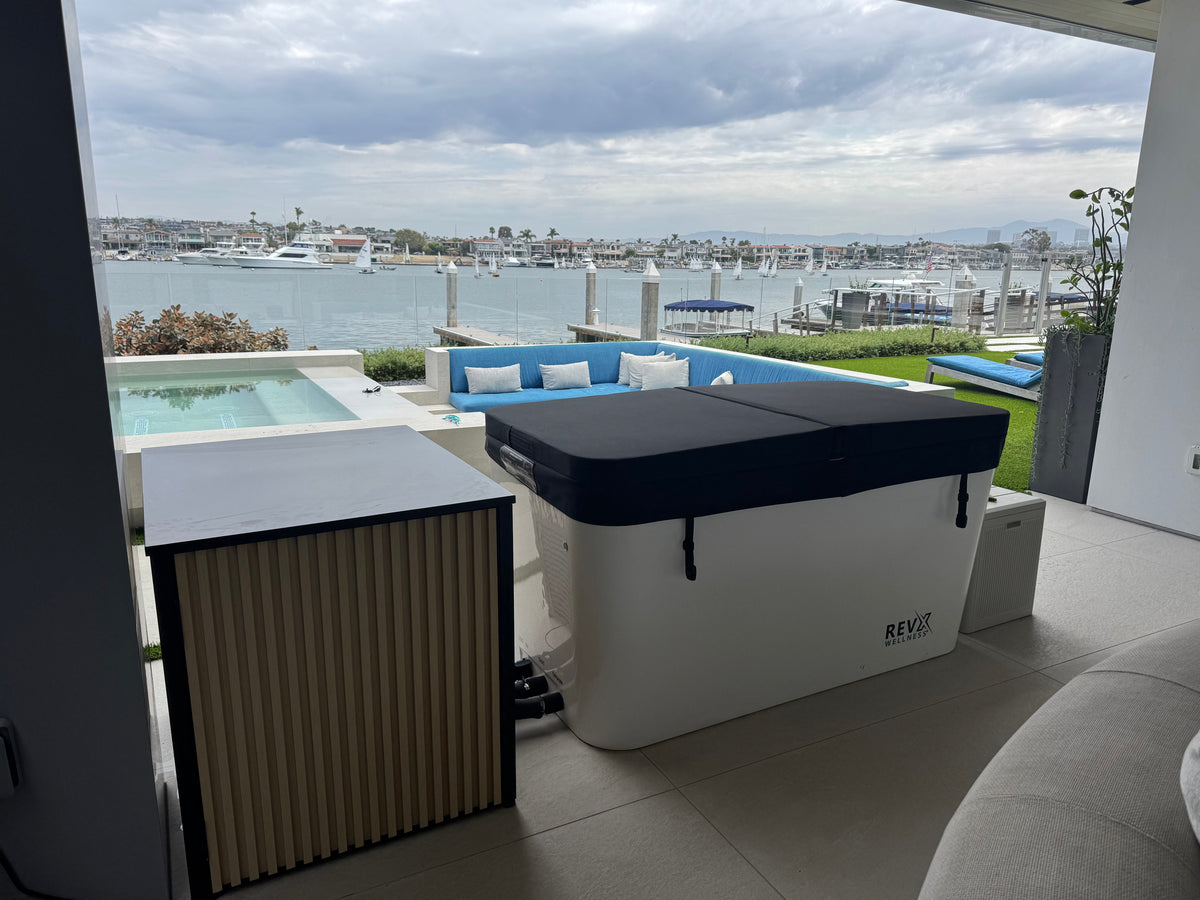 RevX Acrylic X Tub + LUX | Premium Cold Plunge System